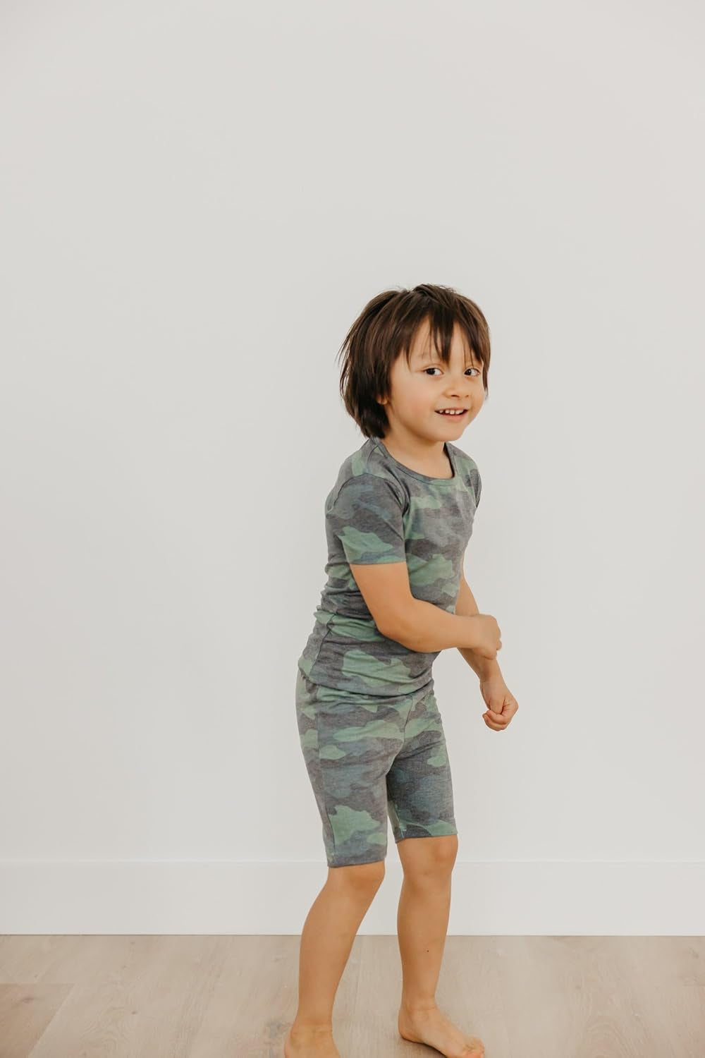 Two Piece Short Sleeve Toddler Pajamas PJ Sets for Boys and Girls - Adorable Pattern Summer Pajamas Shorts to Keep Cool While Sleeping, Size 12 Months to 5T - Hunter